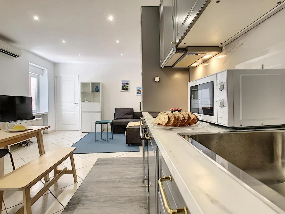 Nestor&Jeeves - Urban Sun - Central - Very Close Sea And Pedestrian Zone Nice Apartment